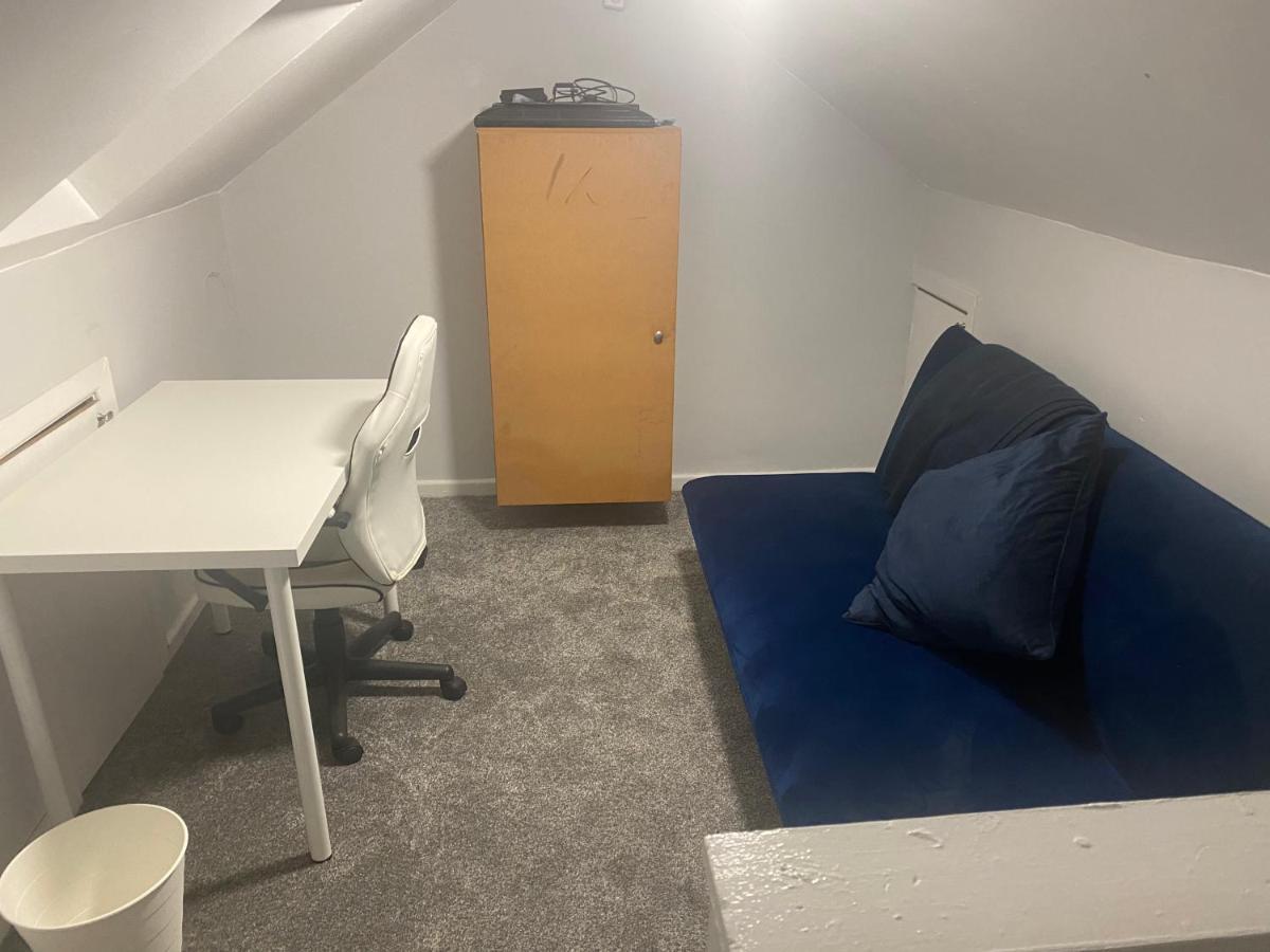Convenient Room Belfast Esterno foto